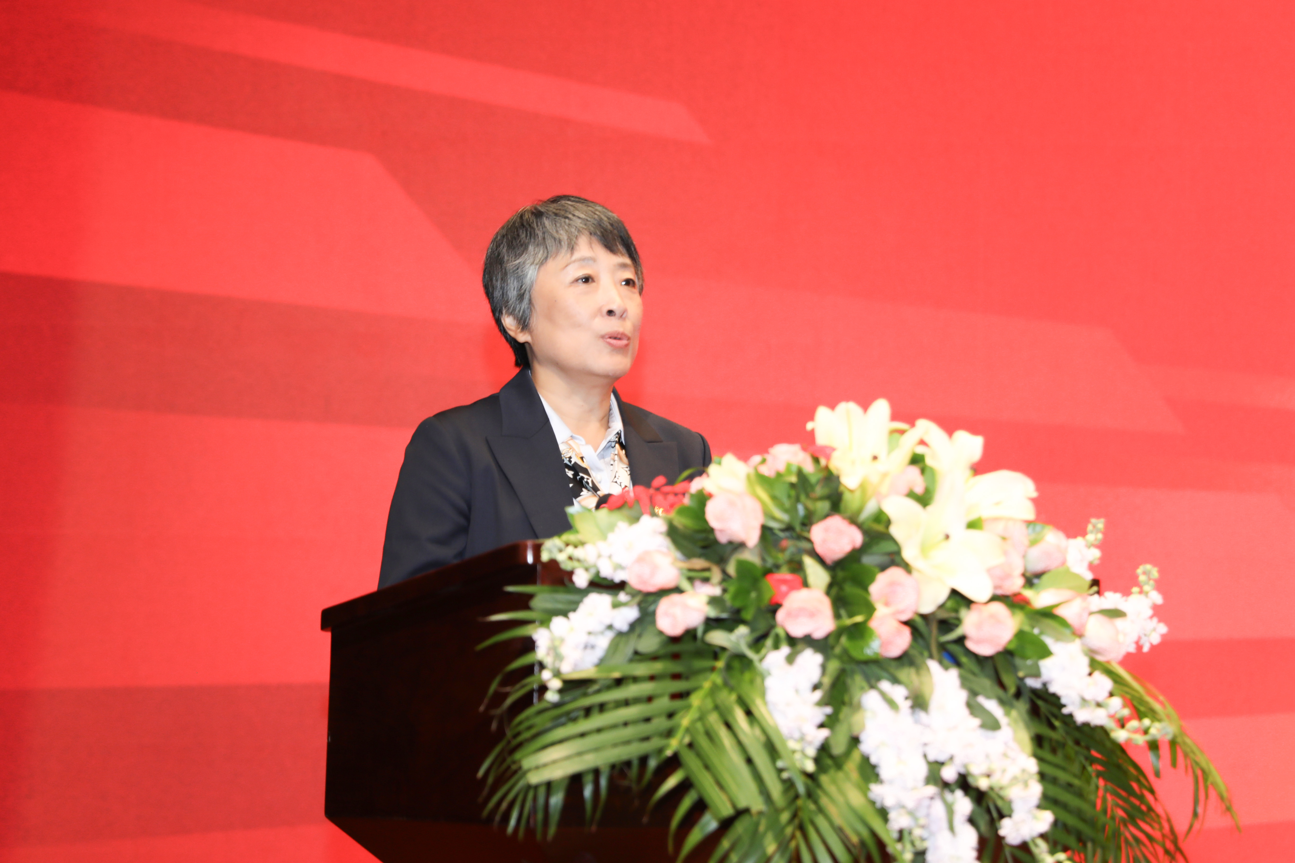 2.协会领导张洁致辞.JPG 2.协会领导张洁致辞.JPG